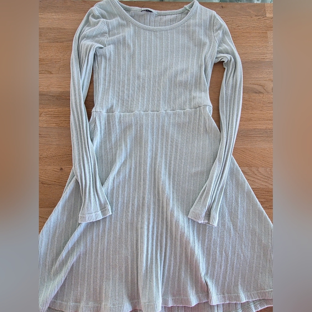 Art Class Girls Long-Sleeve Ribbed Dress in Soft Green Medium 7/8 EUC
